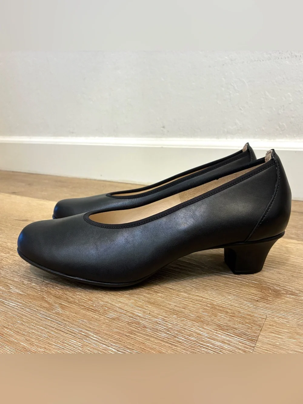 SAS milano pumps